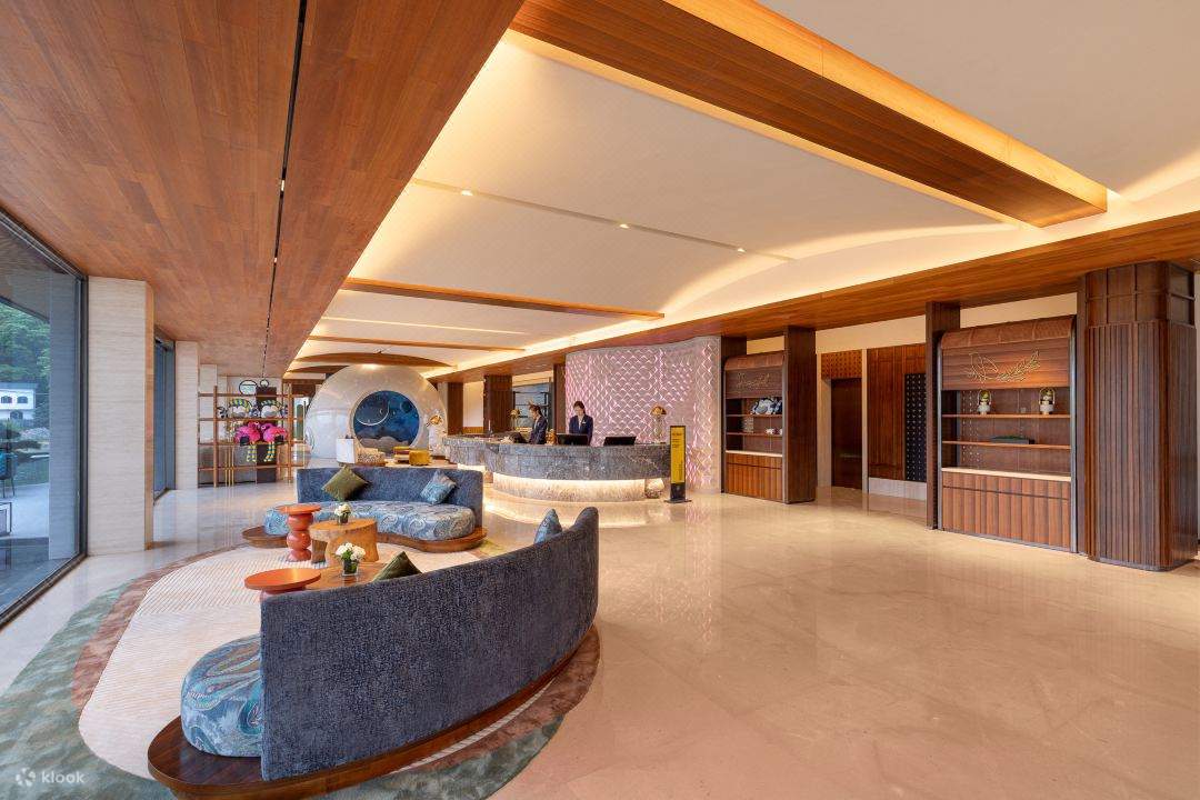 Guilin Yangshuo voco Hotel Stay Package - Klook India